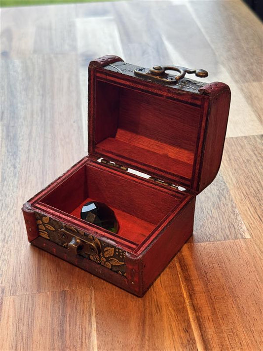 Wooden Chest with Dragon Gem