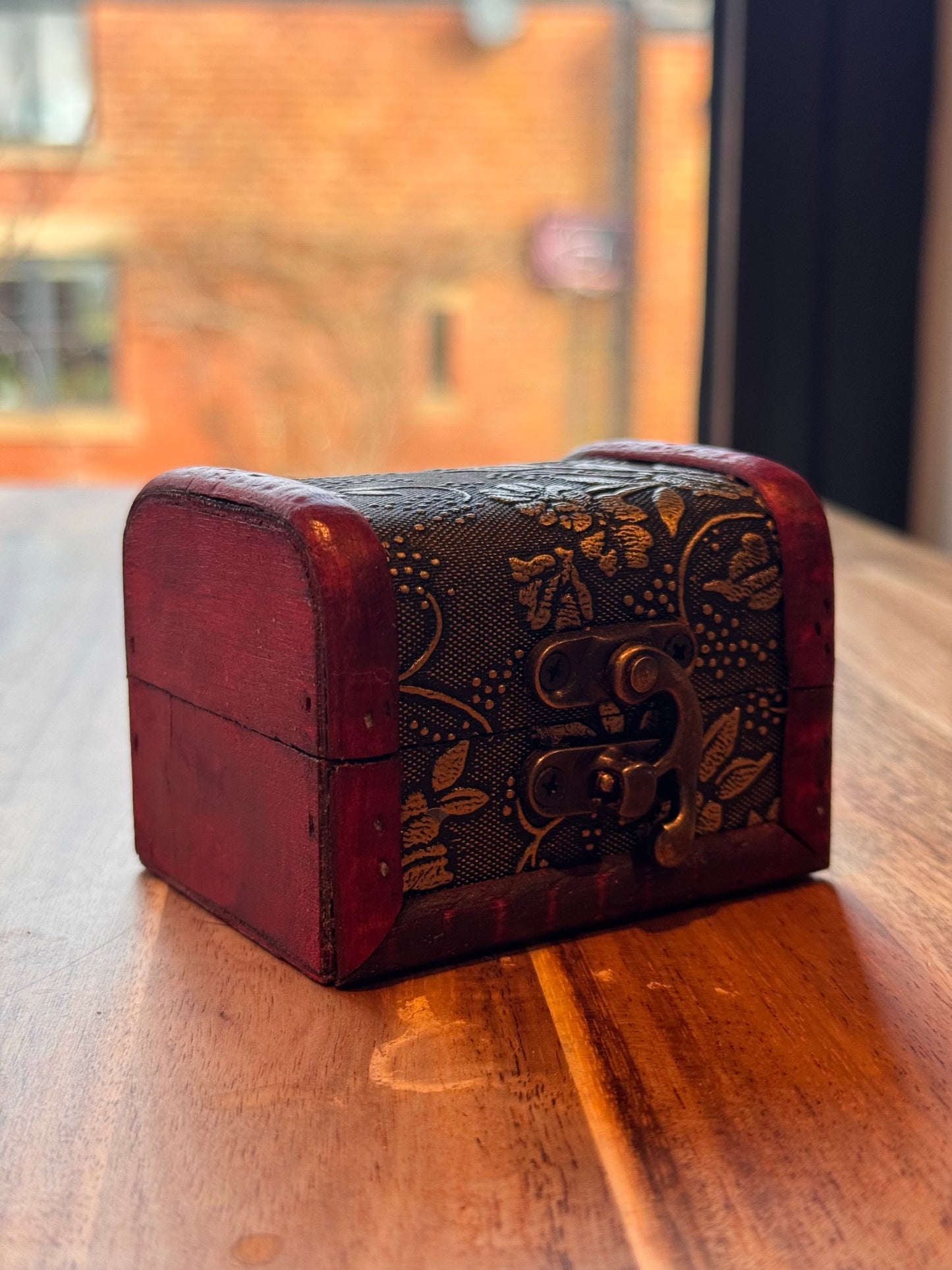 Wooden Chest with Dragon Gem